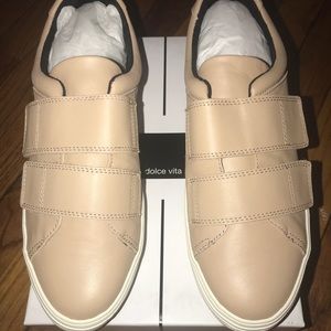 Dolce Vita- Tina Leather Sneaker (Blush) Size 9.5